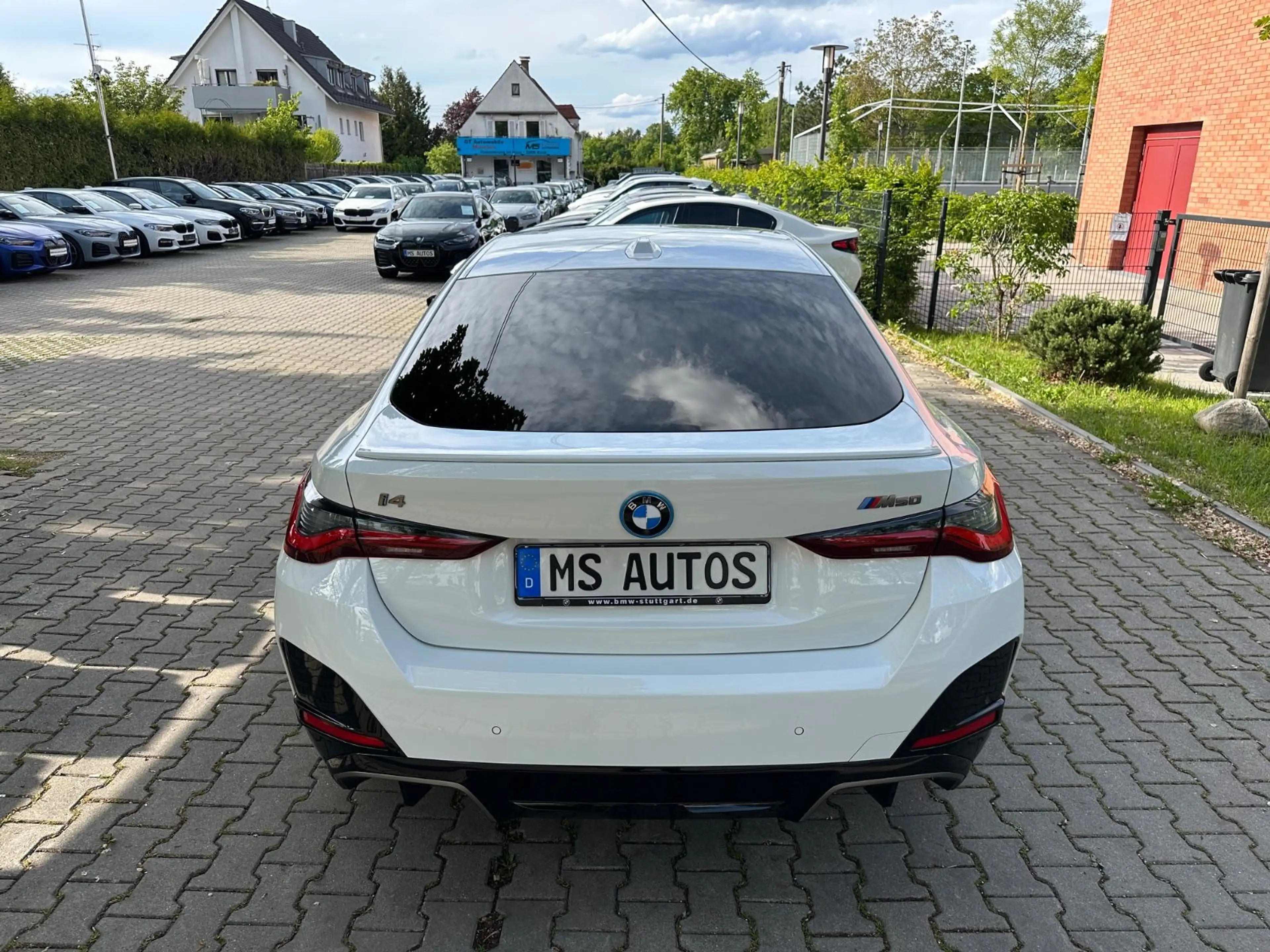 BMW i4 Gran Coupe M50*Sitzbelueftung*Laser*360°*Sit- — photo 4