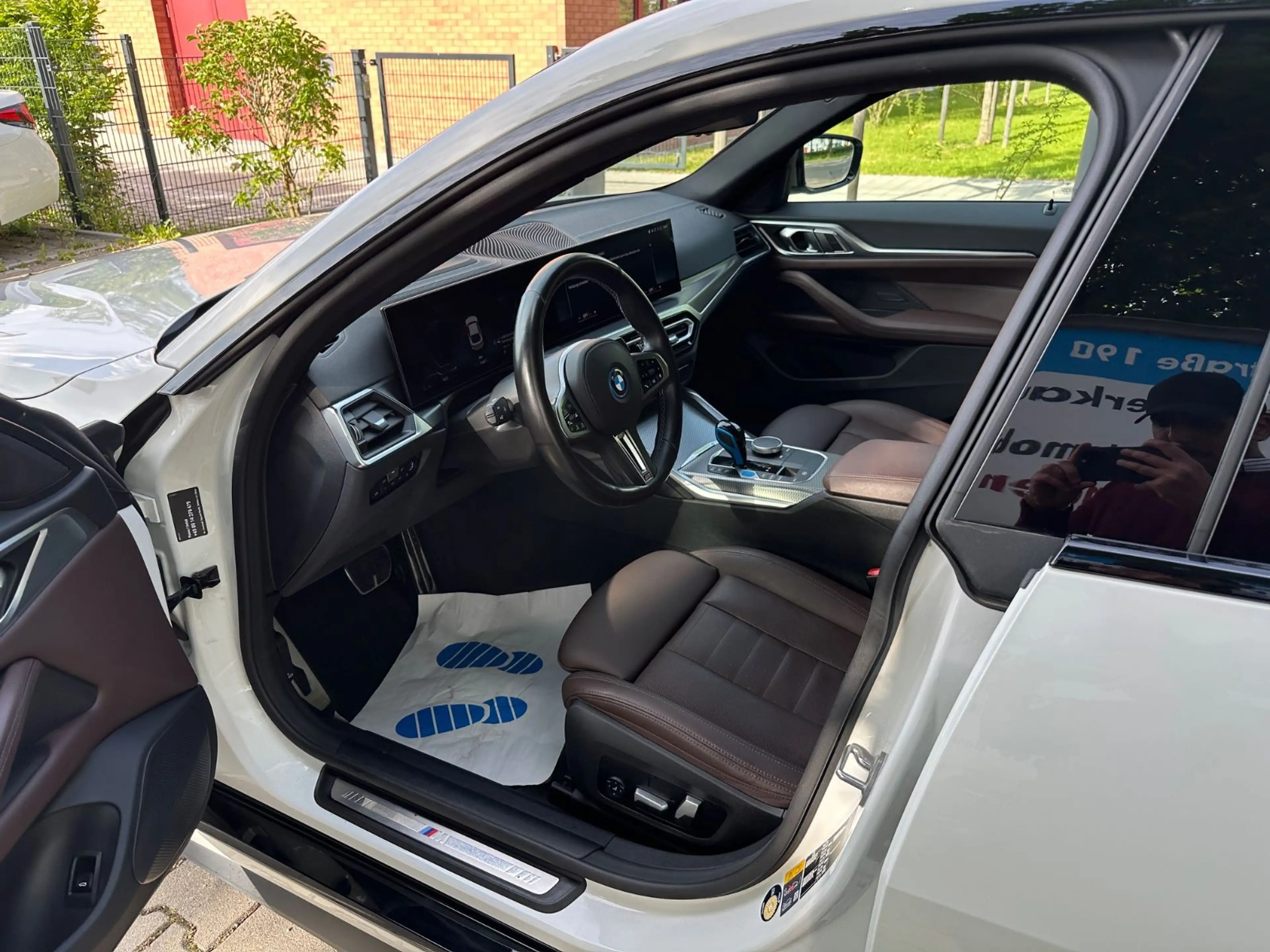 BMW i4 Gran Coupe M50*Sitzbelueftung*Laser*360°*Sit- — photo 11