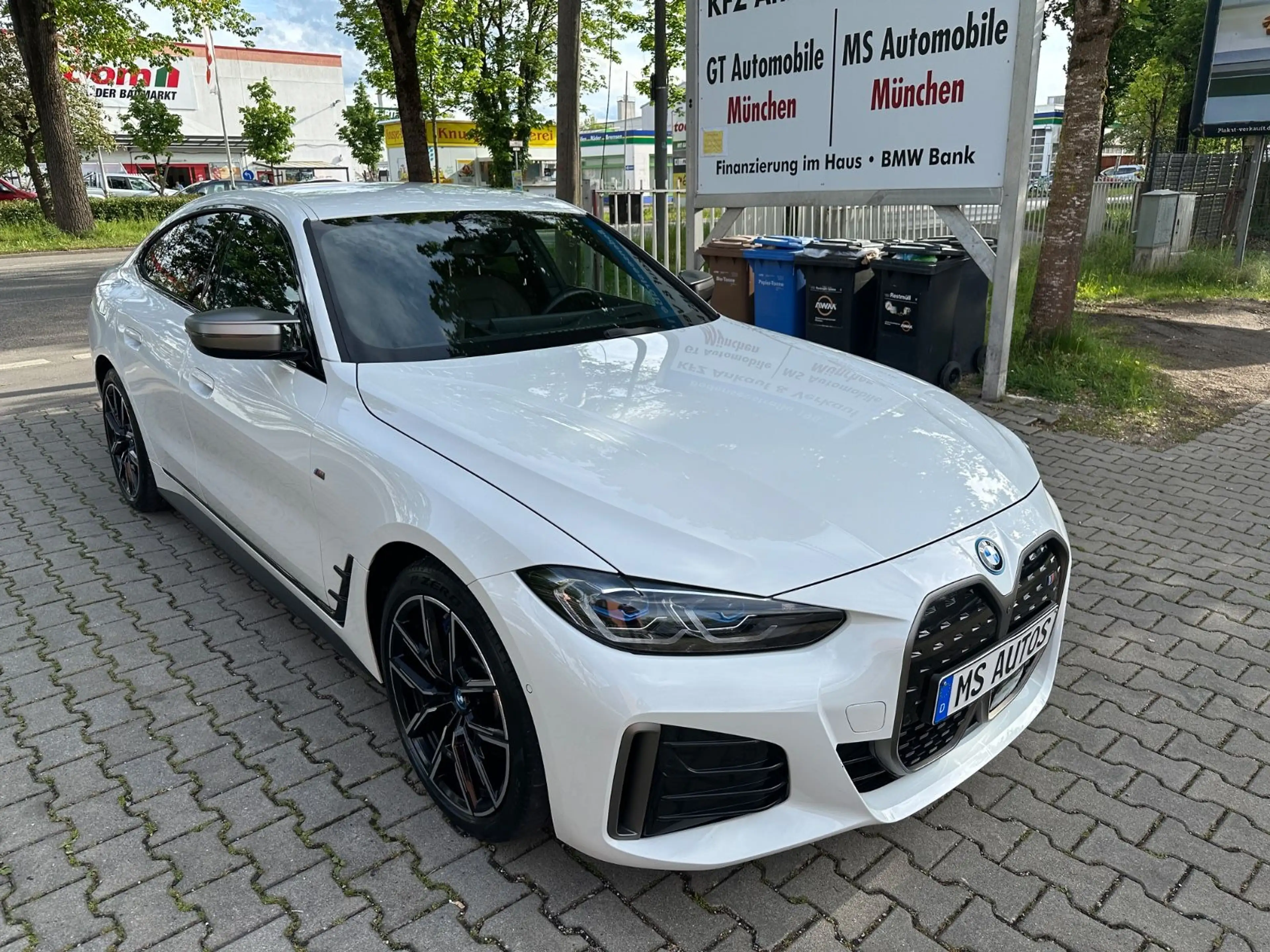 BMW i4 Gran Coupe M50*Sitzbelueftung*Laser*360°*Sit- — photo 8