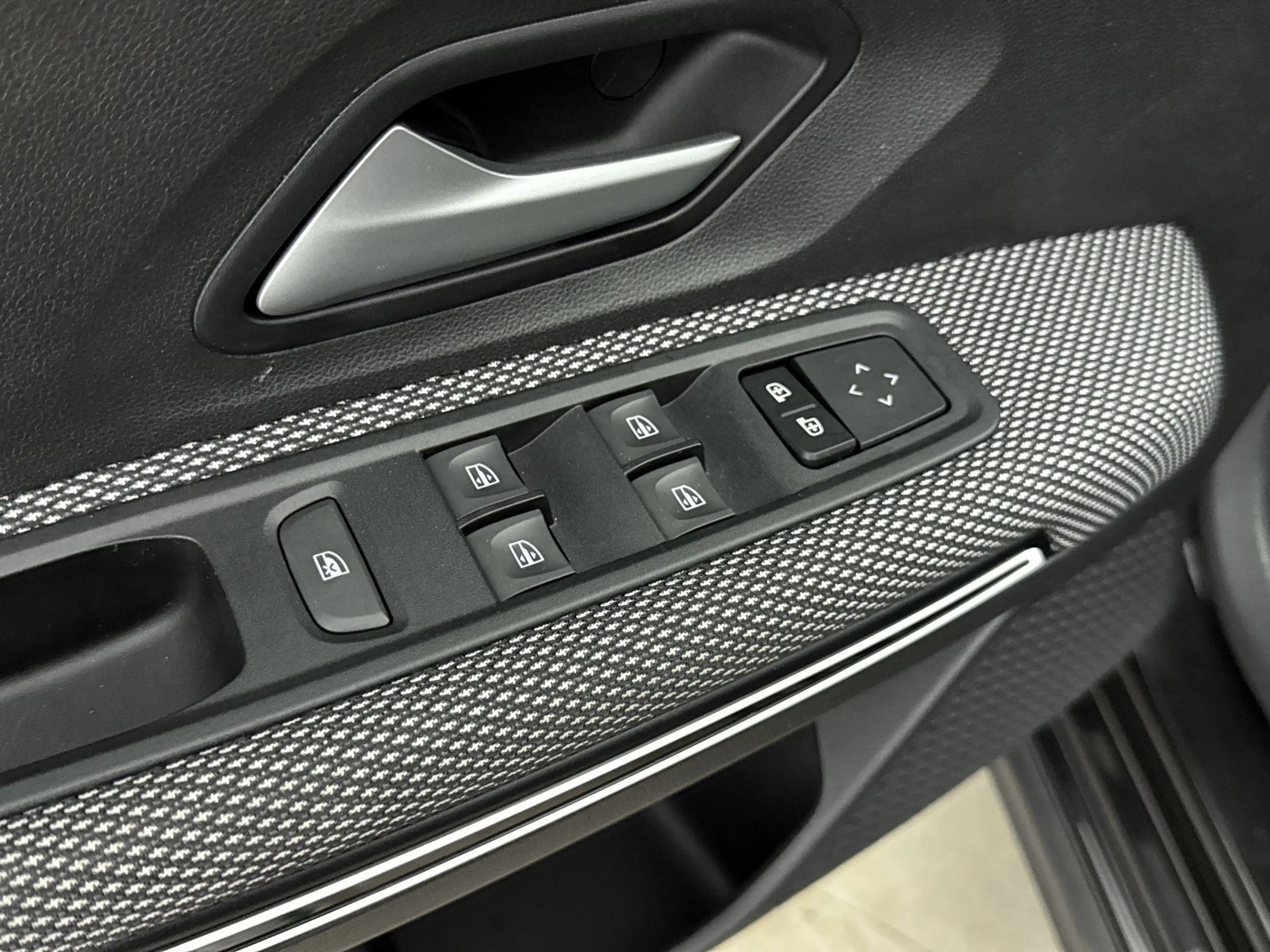Dacia Jogger 1.0 TCe 110 Extreme 7p. | Airco Automatisch | Acht — photo 13