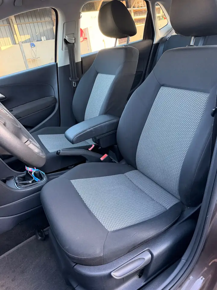 Volkswagen Polo Citadine 5 portes — photo 7