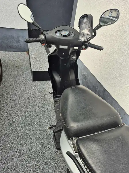 Kymco Agility 50 - foto 2