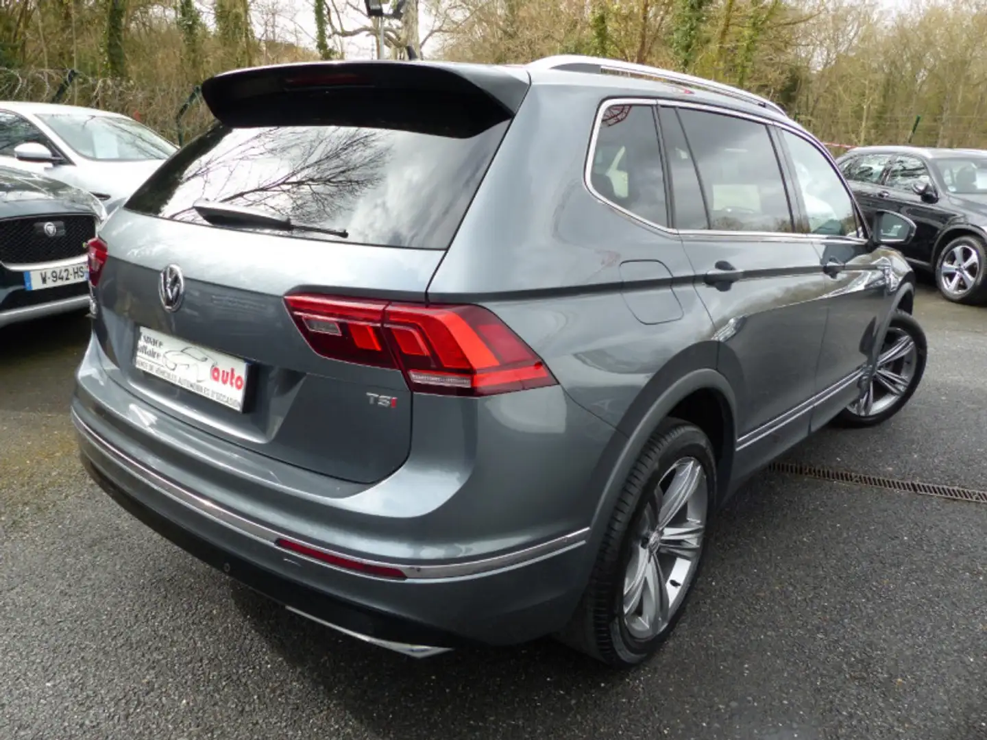 Volkswagen Tiguan Allspace 1.5 TSI EVO 150CH CONFORTLINE R-LINE EURO6D-T Серый - 2