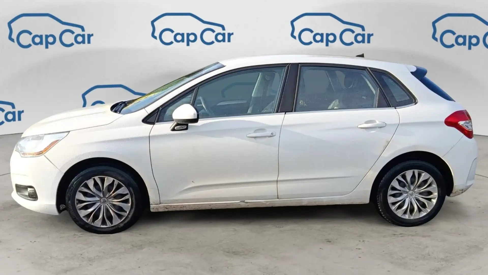 Citroen C4 1.2 PureTech 130 Shine Blanc - 2