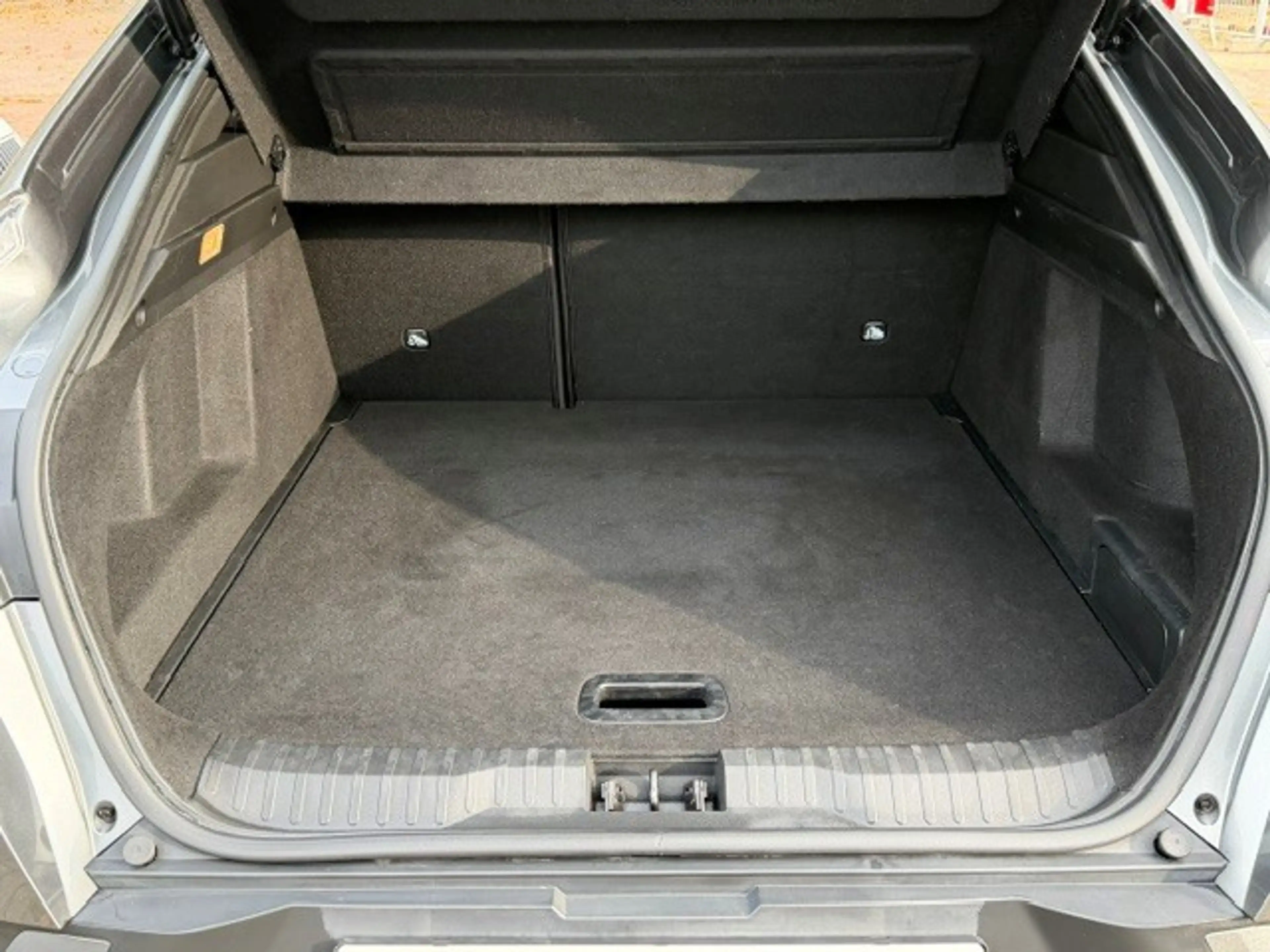 Renault Arkana 1.6 E-Tech Hybrid 145 R.S. Line Keyless LED Camera — photo 15
