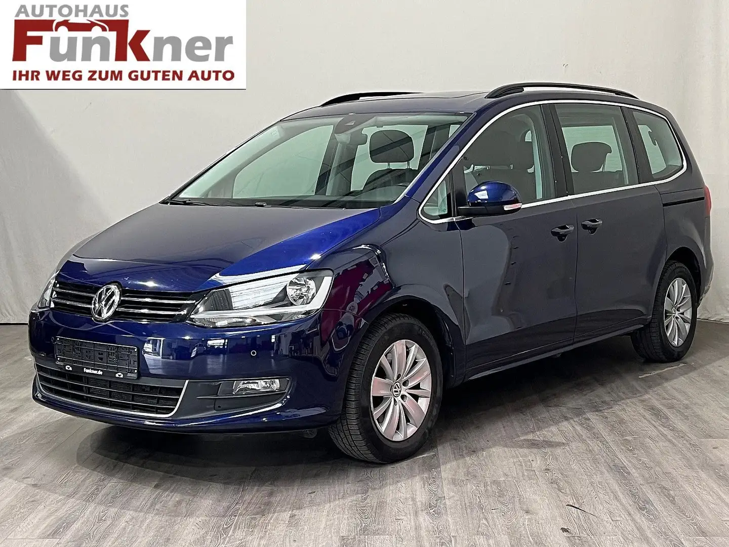 Volkswagen Sharan Comfortline BMT/NAVI/AHK/KAMERA/7-SITZER! Blau - 1