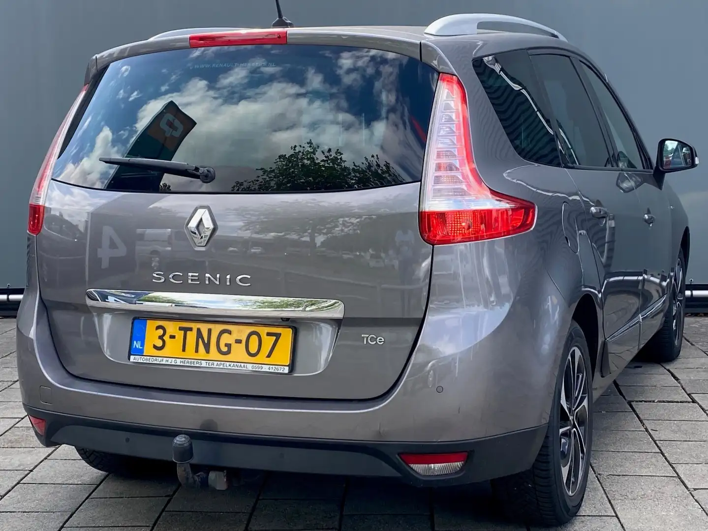 Renault Grand Scenic BWJ 2014 | 1.2 TCe 132PK Bose (LEES TEKST) | TREKH Grijs - 2