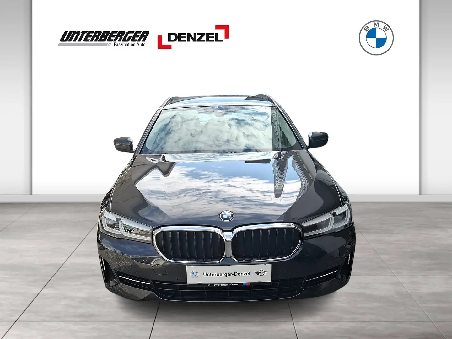 BMW 530 d xDrive Touring (G31) Head-Up DAB LED WLAN Grau - 2