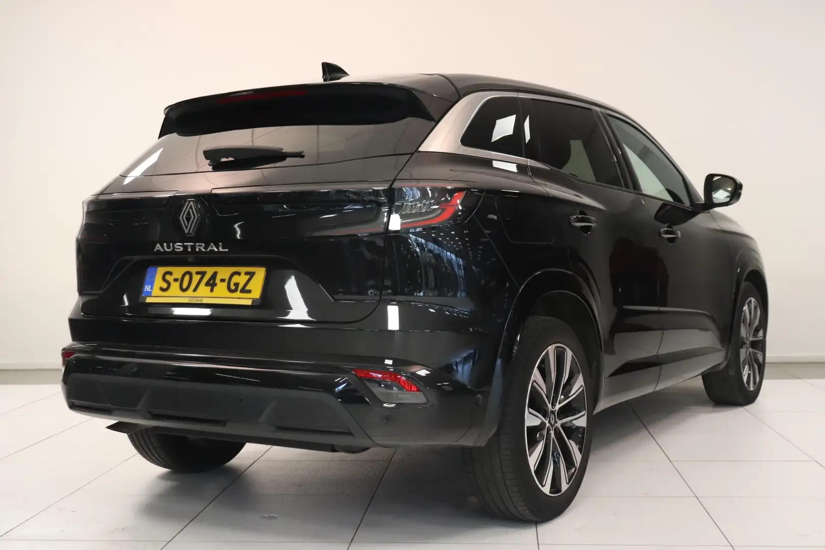 Renault Austral 1.2 mild hybrid advanced 130 techno | Camera | Goo Noir - 2