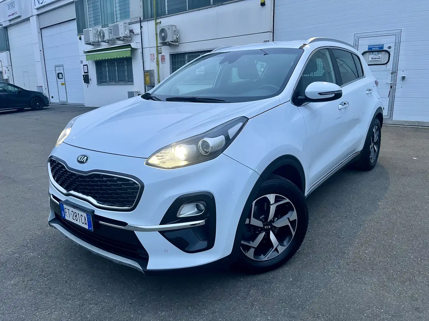 Kia Sportage 1.6crdi Autocarro 5 Posti Condizioni Ottime - 1