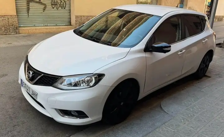 Nissan Almera 2015