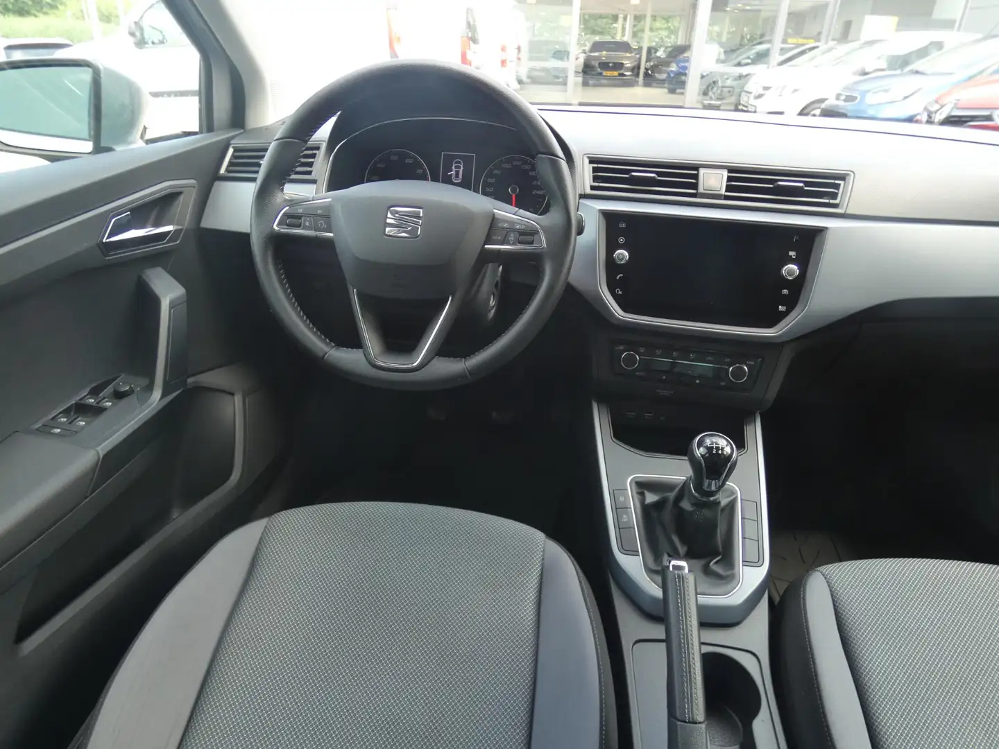 SEAT Arona 1.0 TSI Xcellence Launch Edition | NAVIGATIE | Grijs - 2