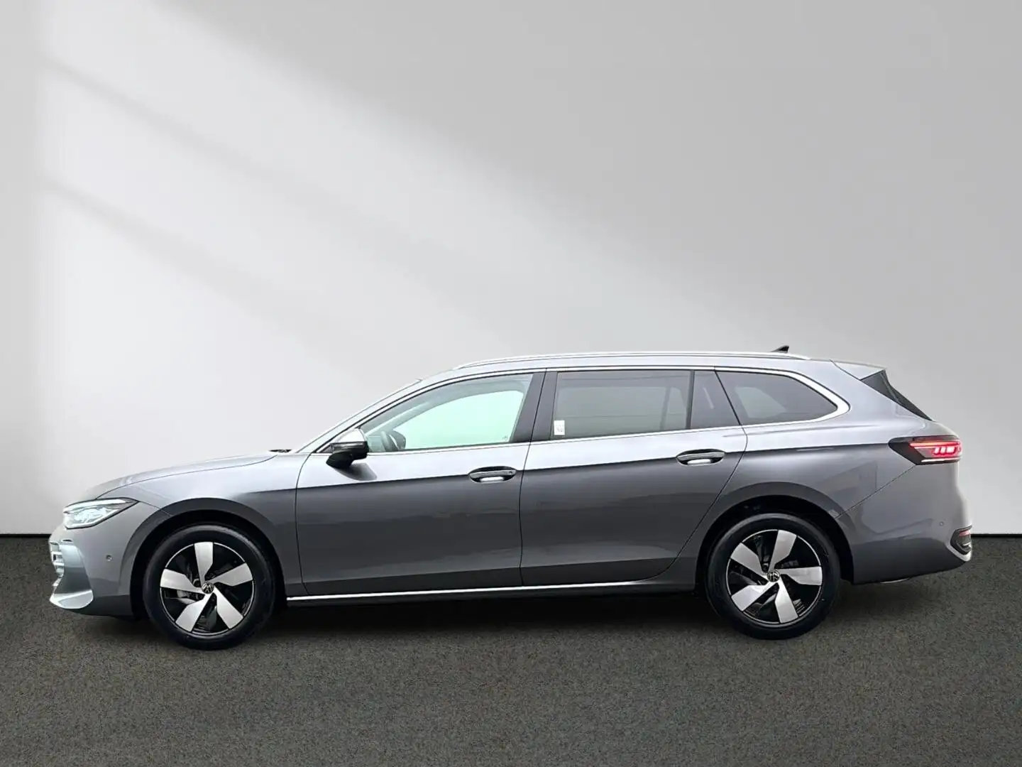 Volkswagen Passat Variant Business 1,5 l eTSI Digi-Cockpit Grau - 2