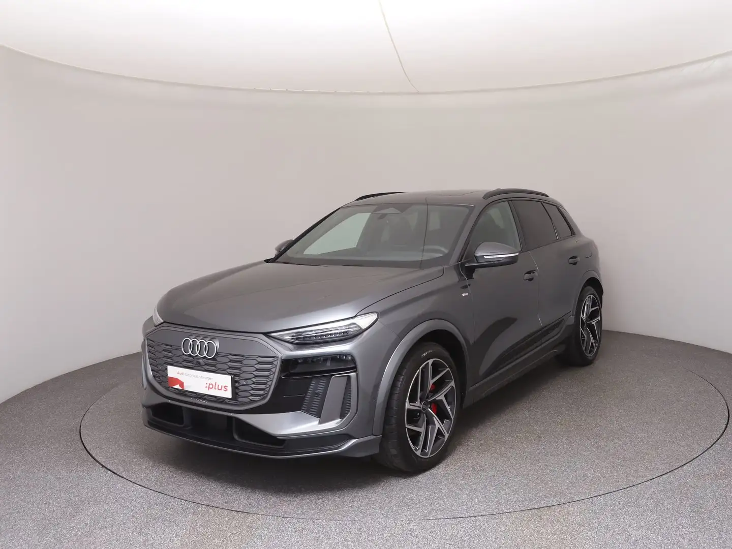 Audi Q6 e-tron e-tron quattro Grau - 1