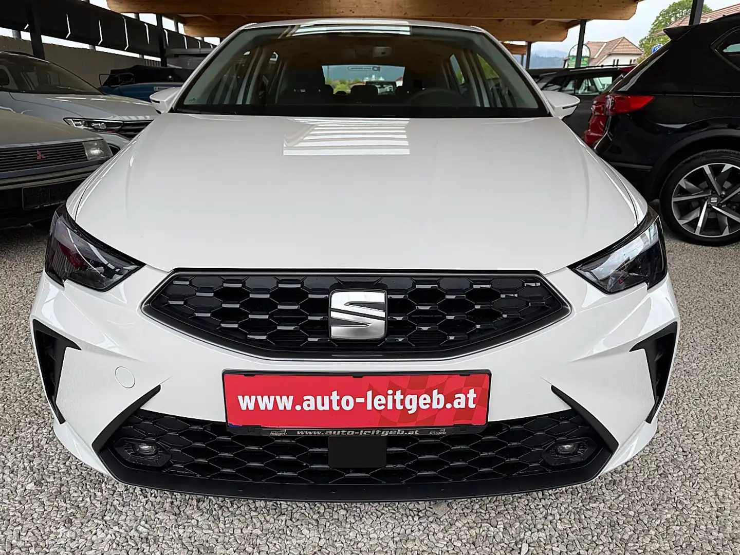 SEAT Ibiza 1,0 Reference Edition Weiß - 2
