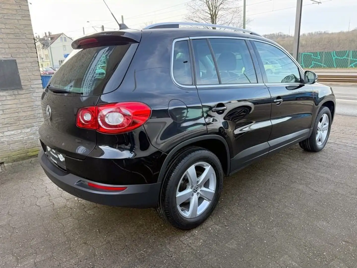 Volkswagen Tiguan 2.0 TDI Sport & Style 4M Nero - 2