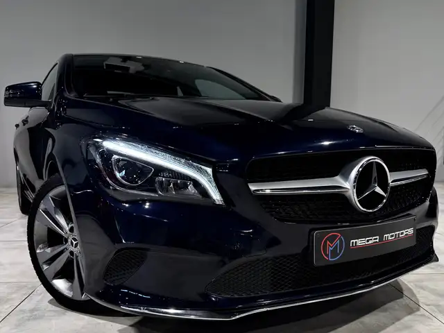 Mercedes-Benz CLA 180