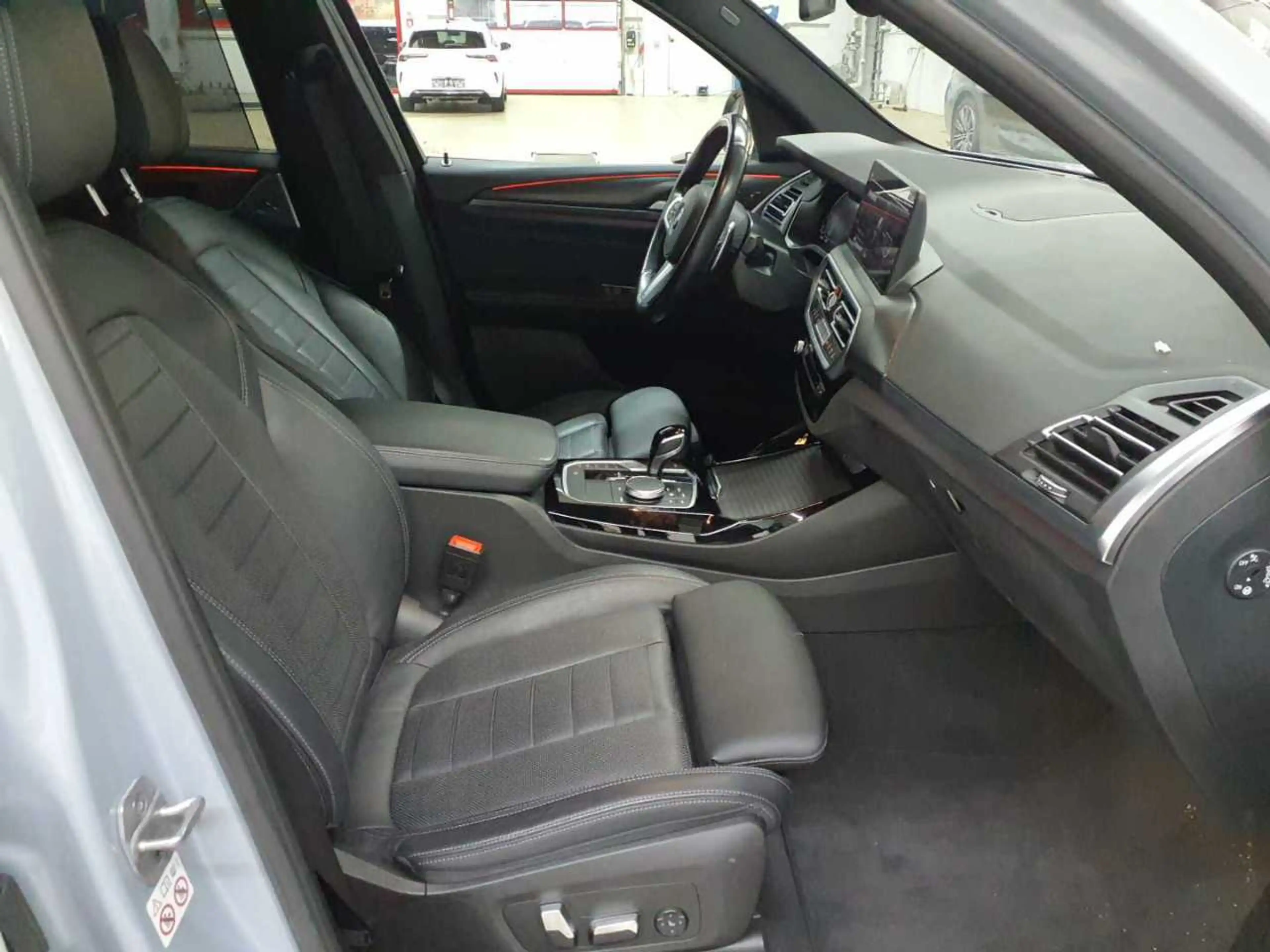 BMW X3 X3 xDrive30e Aut. M Sport HuD AHK H&K Leder — photo 7