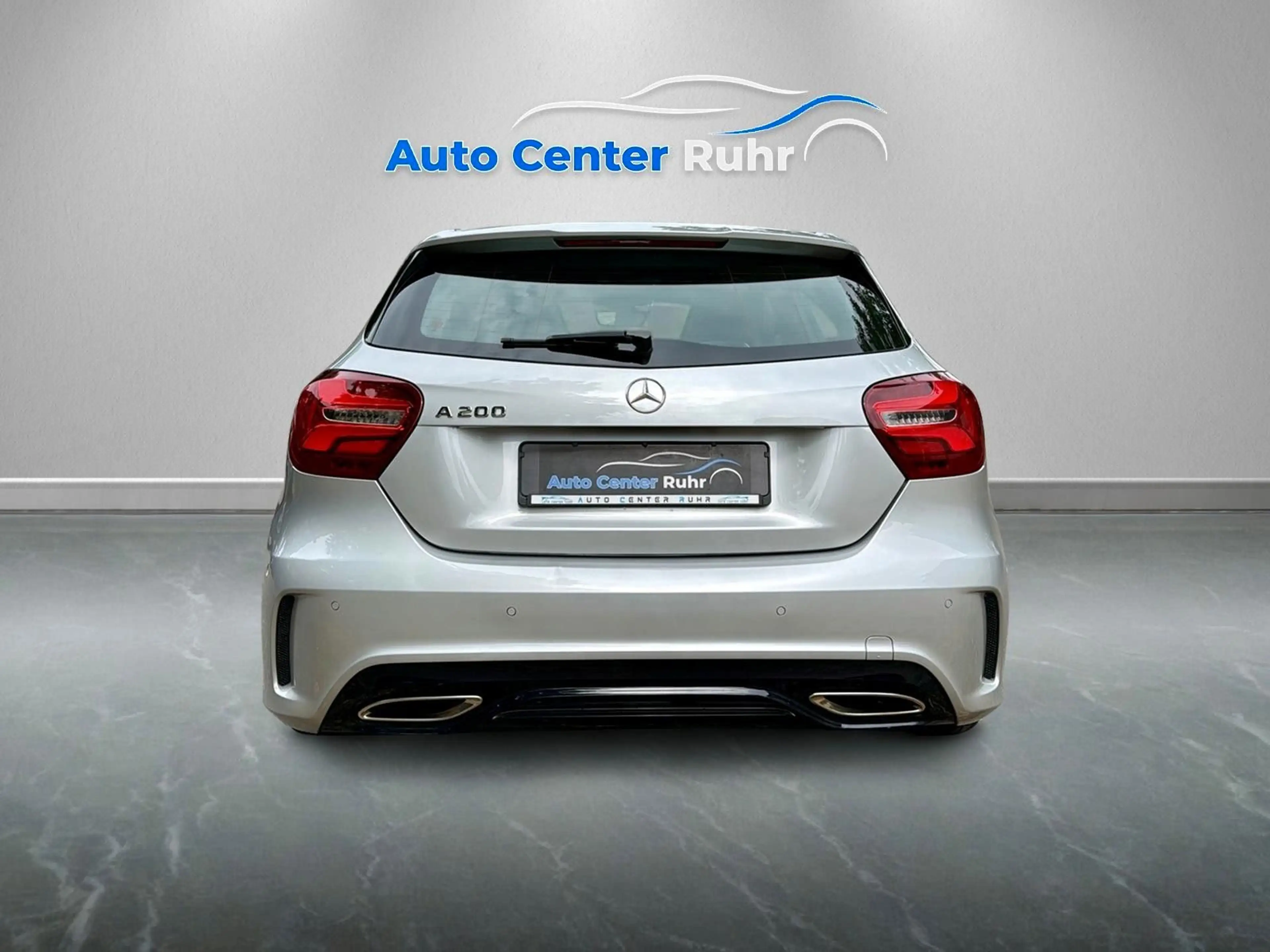 Mercedes-Benz A 200 AMG Edition *Automatik*LED*Navi*Alcantara* — photo 7