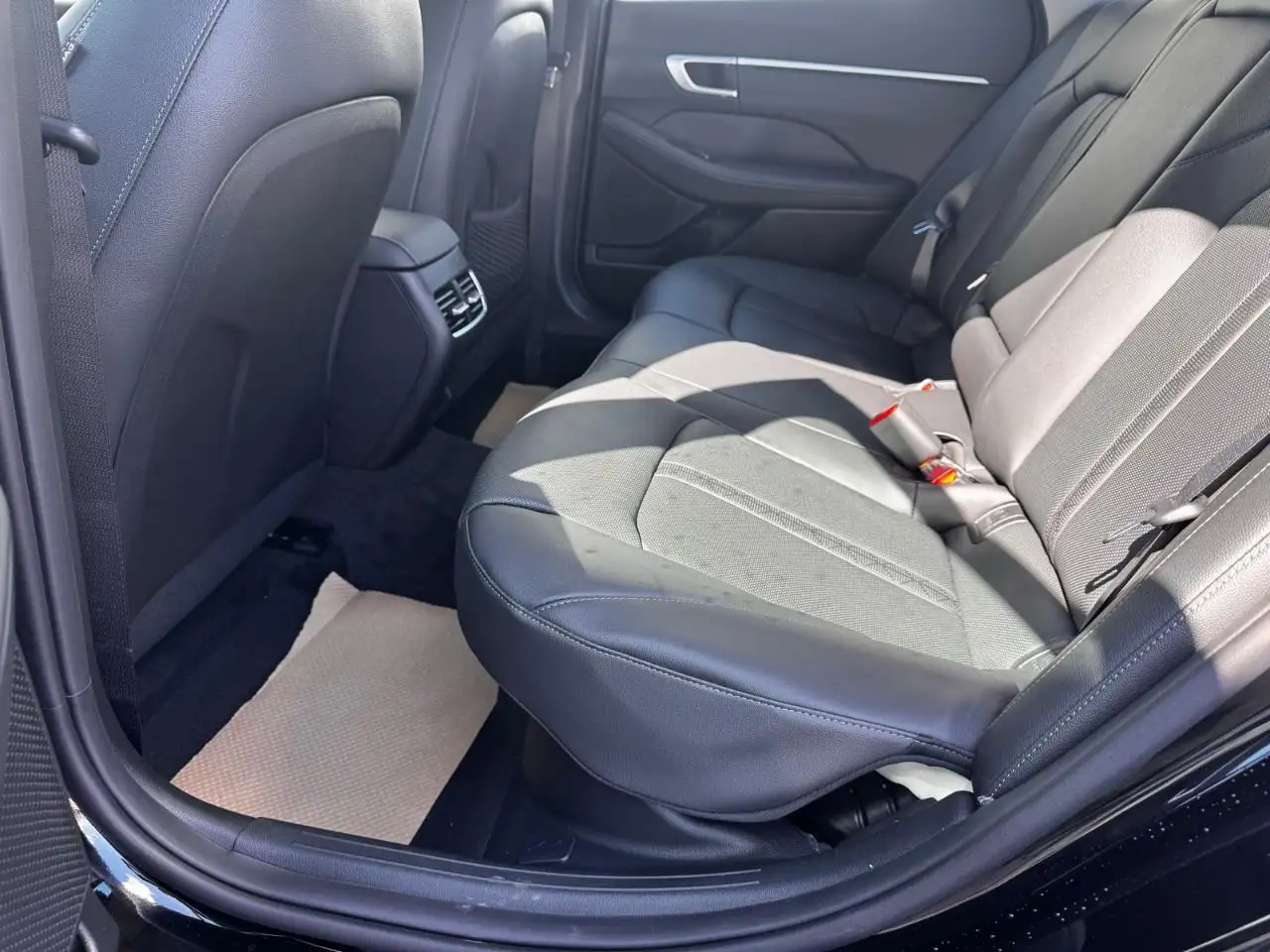Hyundai SONATA снимка Hyundai SONATA