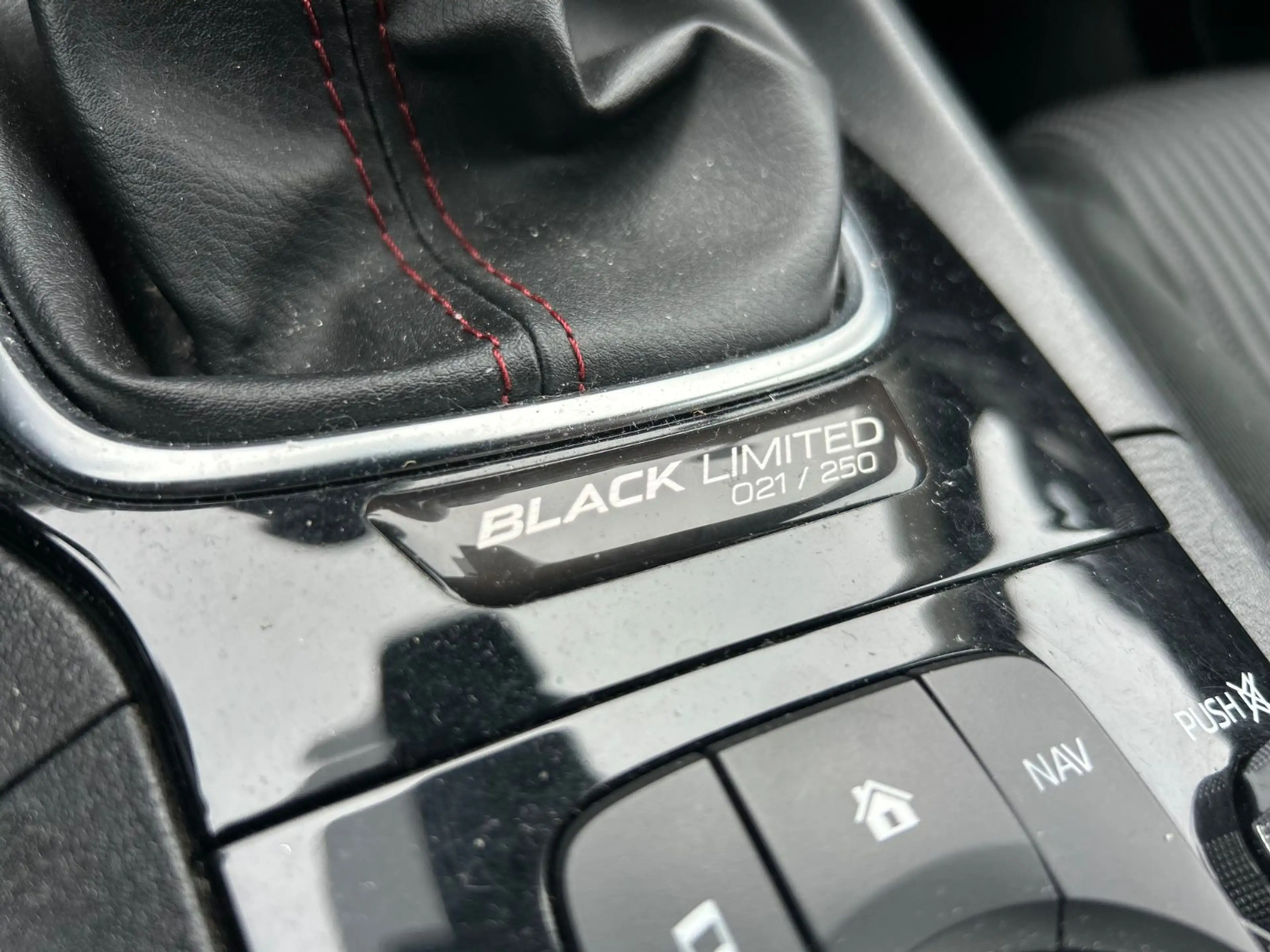 Mazda 3 Lim. * Black Limited 21/150 * DPF FEHLER * — photo 10