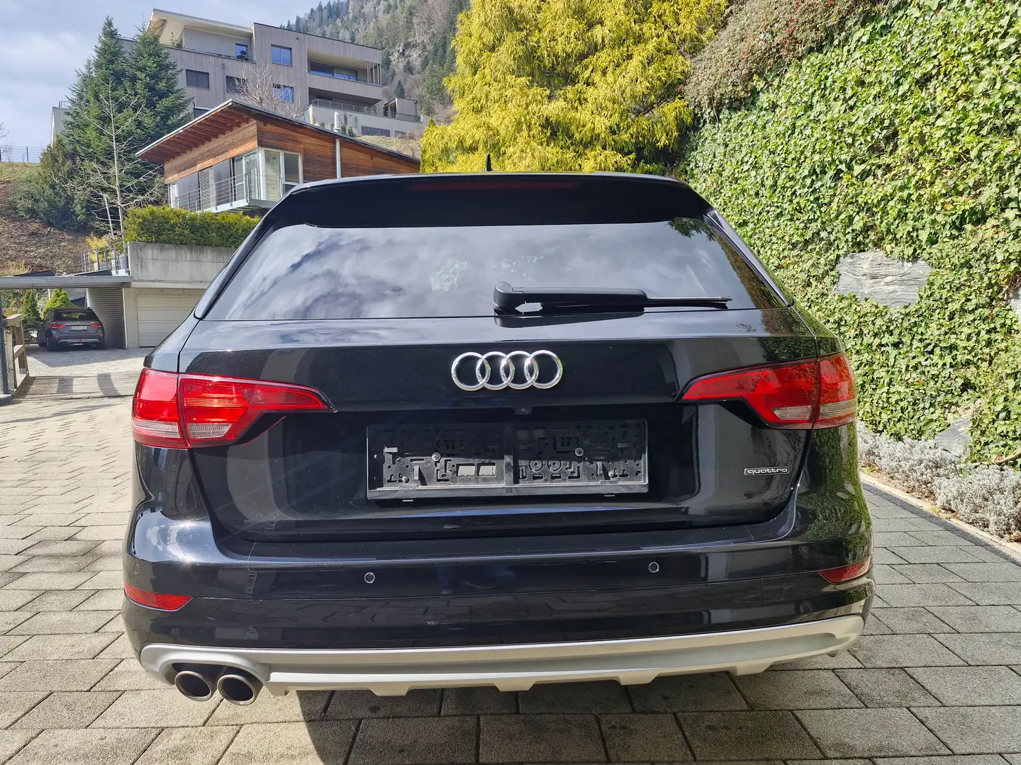 Audi A4 allroad A4 Allroad quattro 2,0 TDI quattro S-tronic Allroa Schwarz - 2