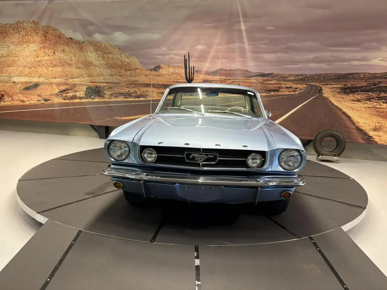 Ford Mustang Coupe K-Code, foto 2