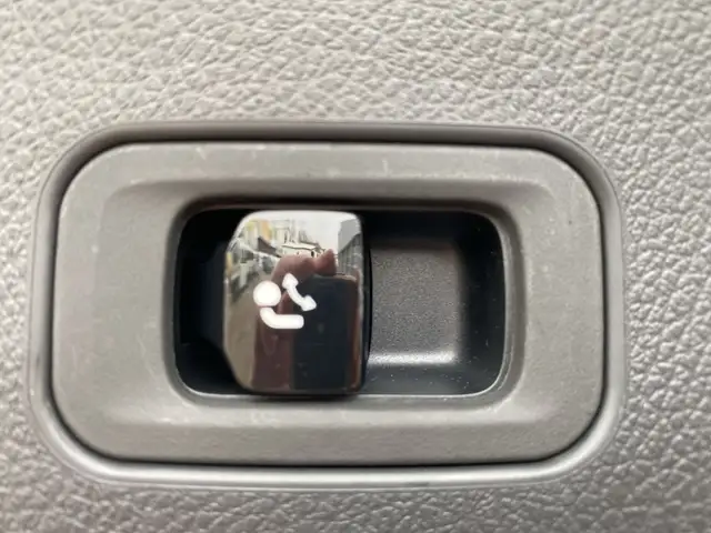 Mercedes-Benz GLC 300 de 4MATIC mit EQ Hybrid Ö-Edition Ansicht 18