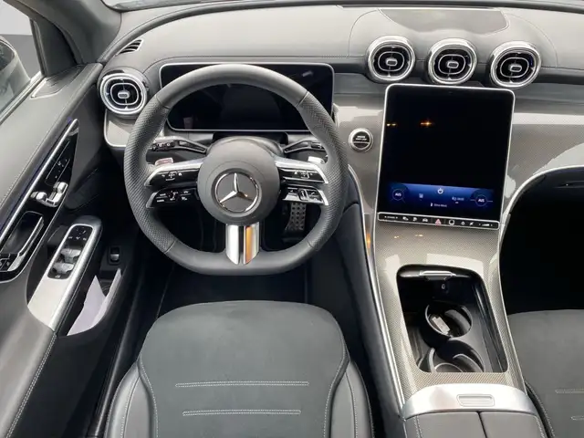 Mercedes-Benz GLC 300 de 4MATIC mit EQ Hybrid Ö-Edition Ansicht 5