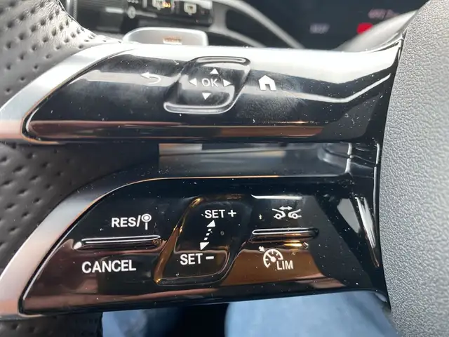 Mercedes-Benz GLC 300 de 4MATIC mit EQ Hybrid Ö-Edition Ansicht 19