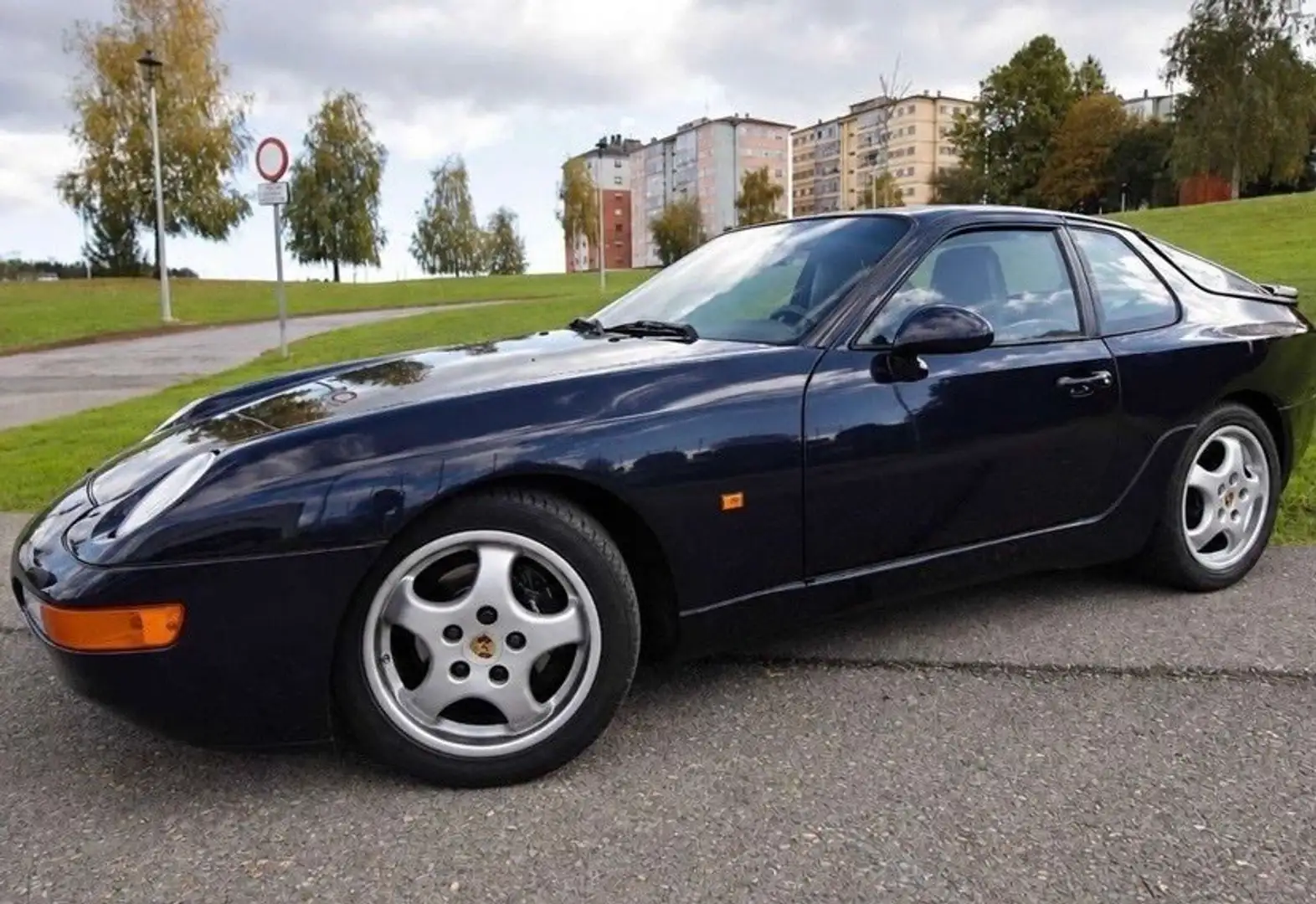 Porsche 968 3.0 Coupé - 1