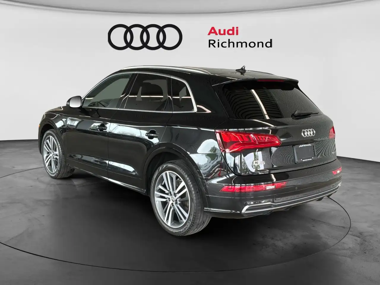 Audi Q5 снимка Audi Q5