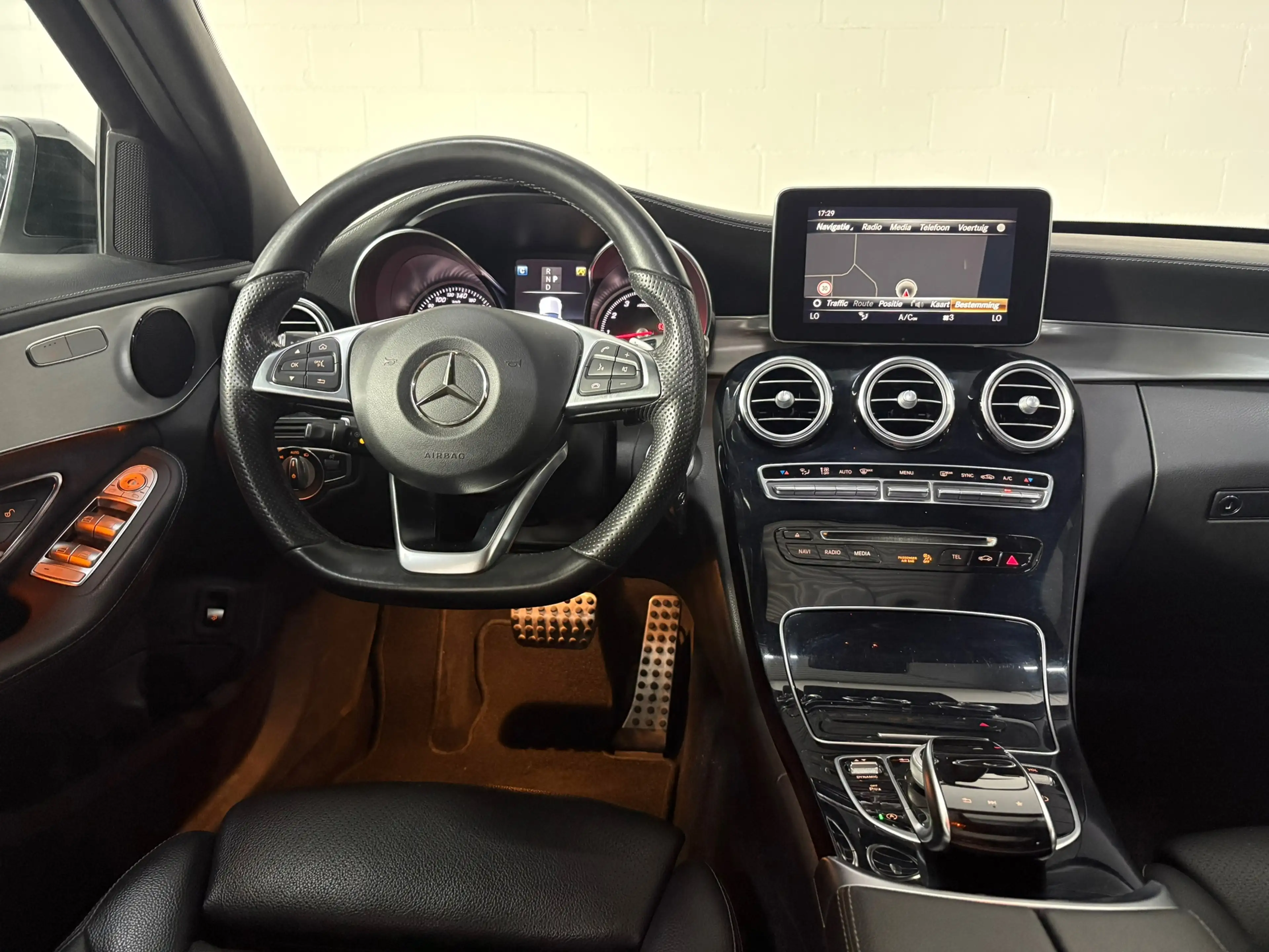 Mercedes-Benz C 180 Business Solution AMG *Stoelverwarming*Bluetooth*P — photo 12