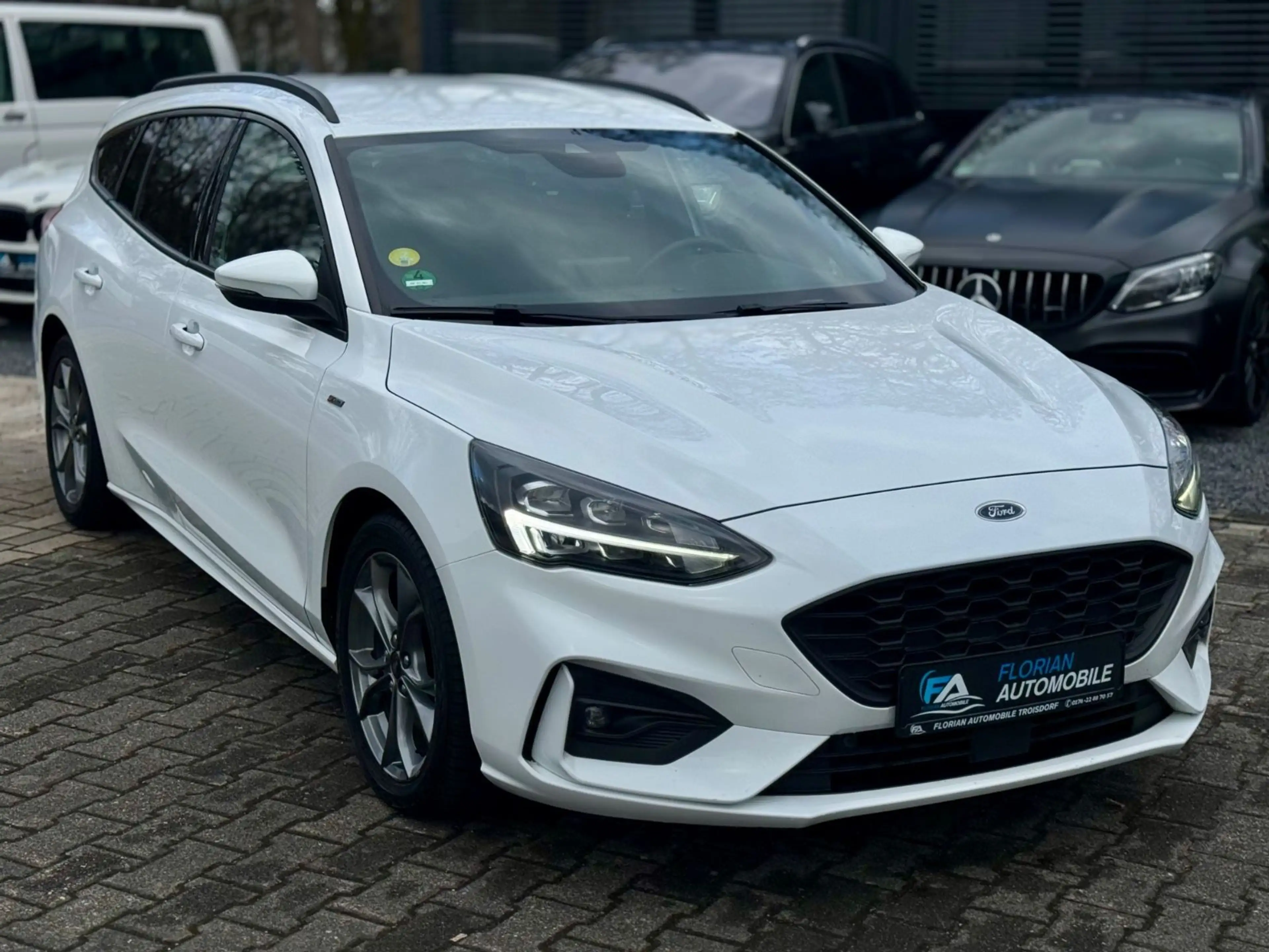 Ford Focus Turnier ST-Line X Automatik*LED*Navi*Kamer — photo 2