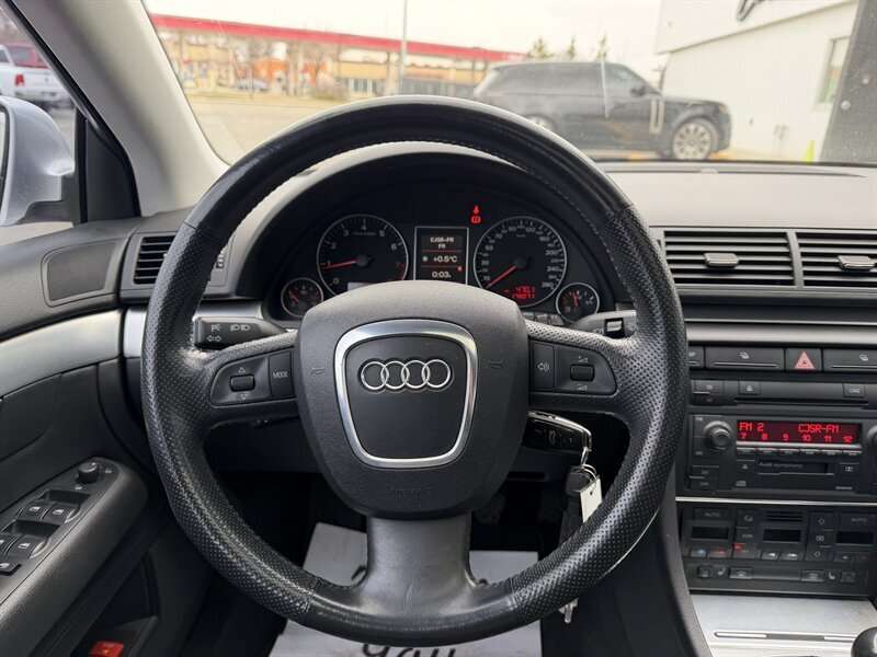 2006 Audi A4 2.0T quattro thumb 13