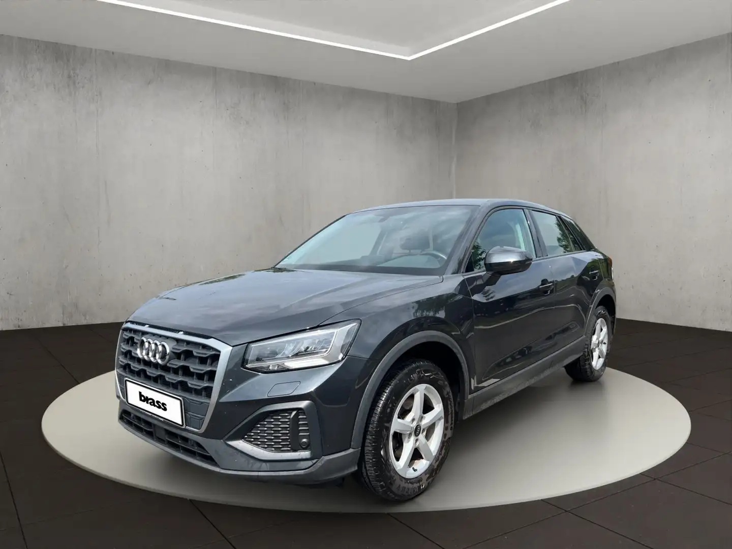 Audi Q2 30 TFSI Schaltgetriebe Grau - 1