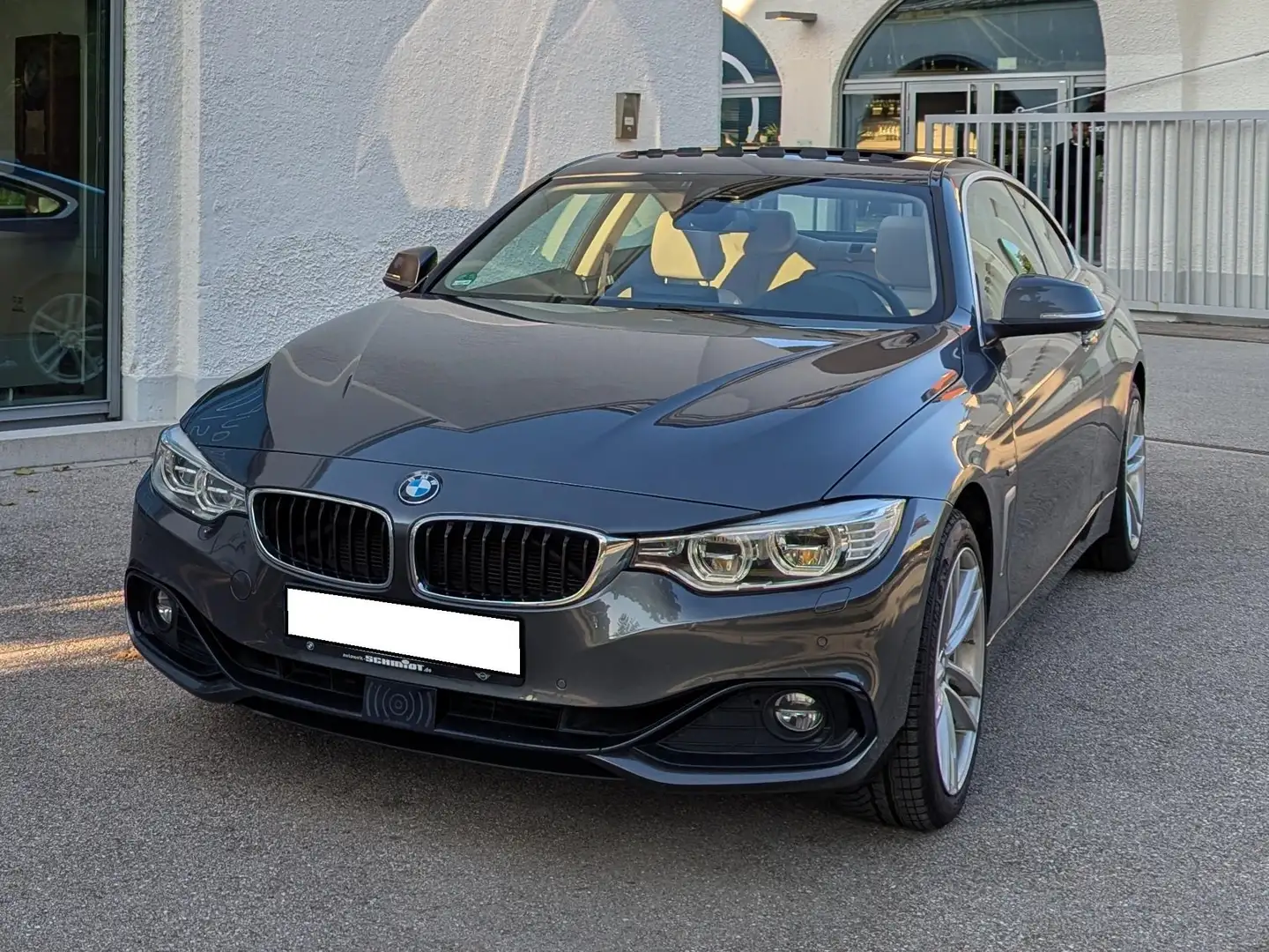 BMW 435 435d Coupe xDrive Aut. Sport Line Grau - 2