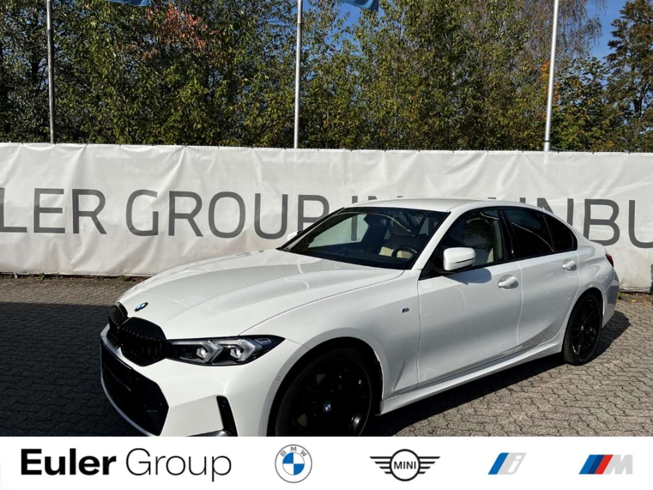 BMW 318 2023
