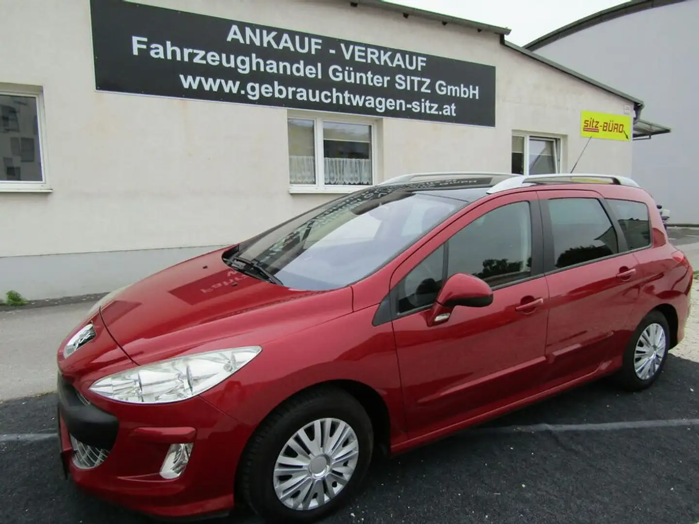 Peugeot 308 SW 1,6 HDi 90 Premium Rot - 1