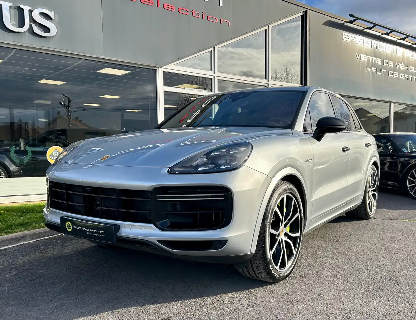 Porsche Cayenne Cayenne E-Hybrid 4.0 V8 680 ch Tiptronic Turbo S Argent - 2