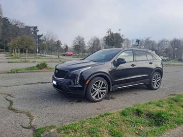 XT4 2.0 t Sport awd auto