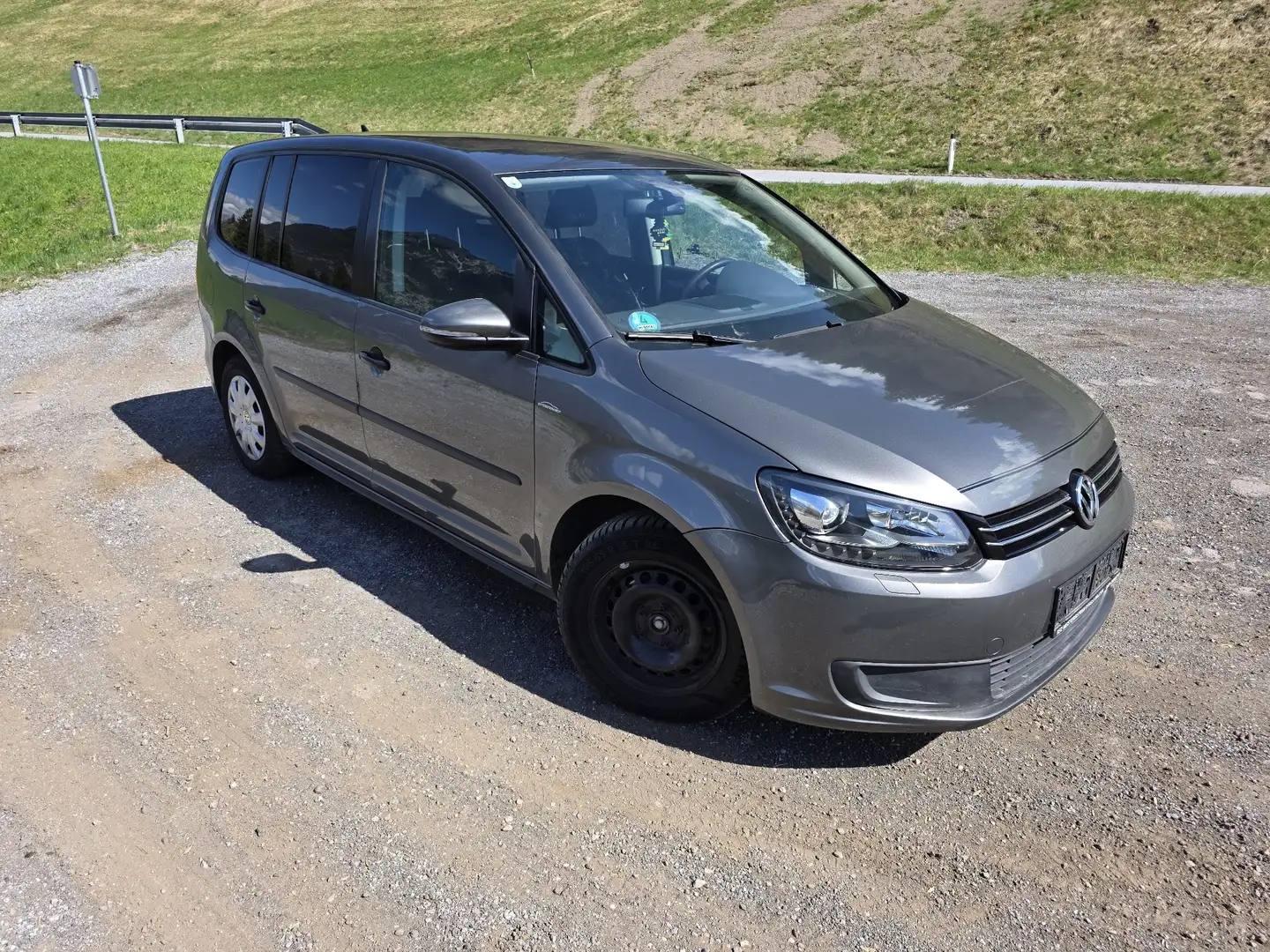 Volkswagen Touran Comfortline 1,6 BMT TDI DPF - 1