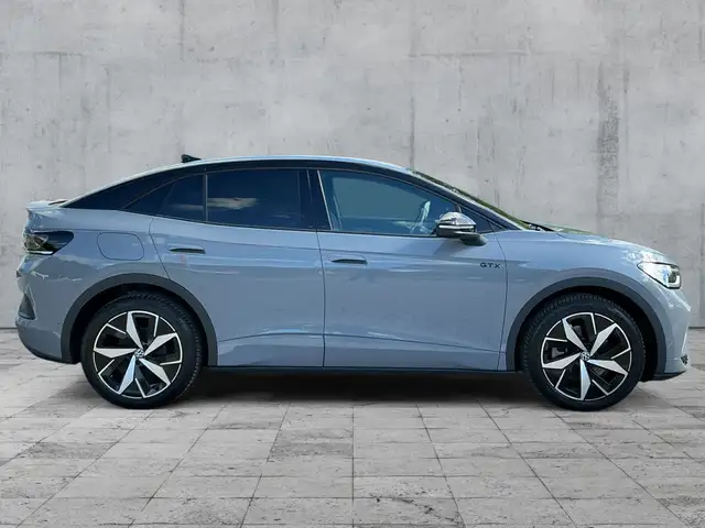 Volkswagen Id.5 view 7