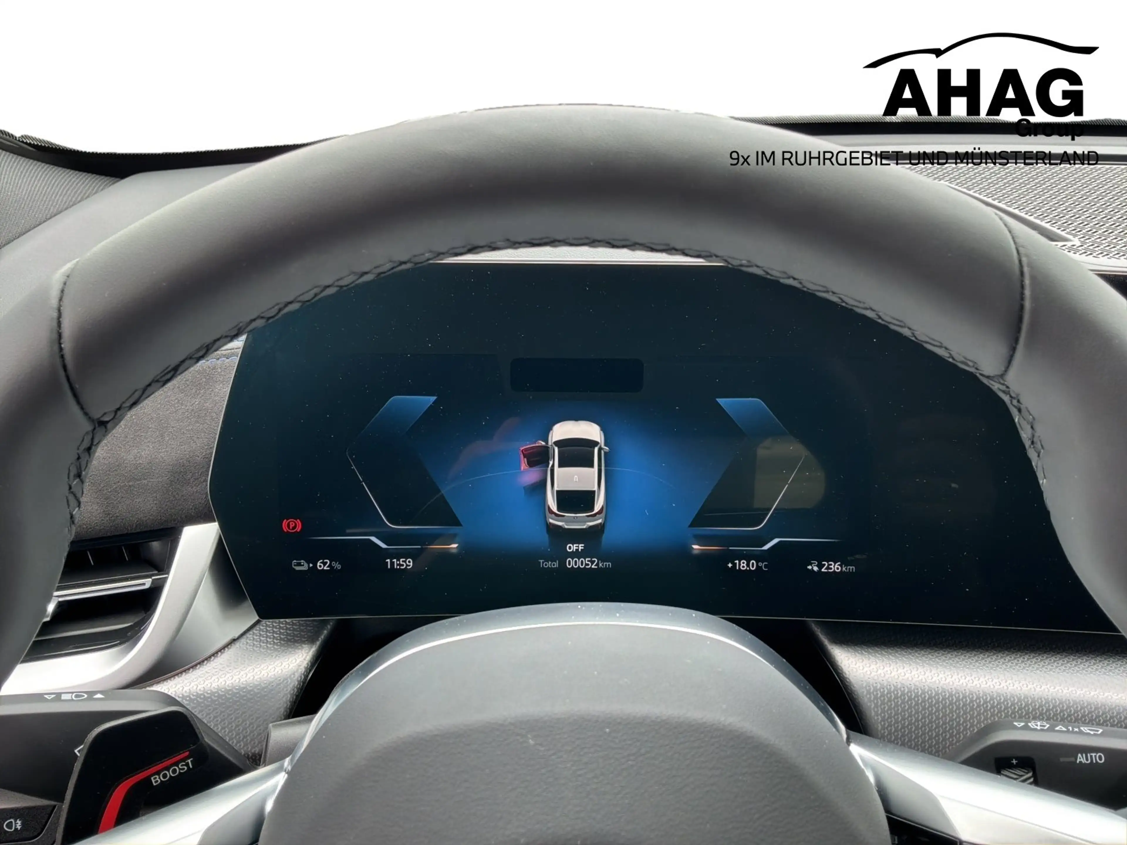BMW iX2 xDrive30 M Sport — photo 11