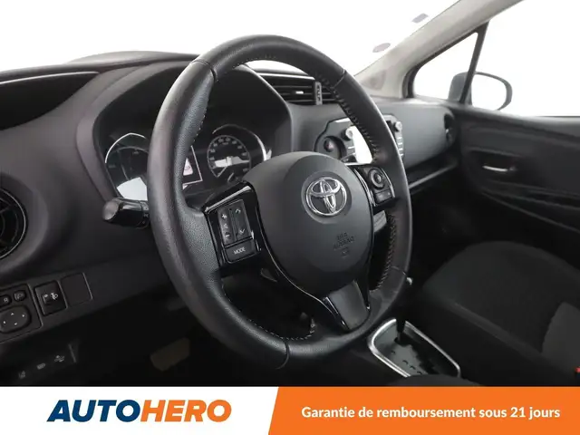 Toyota Yaris view 11