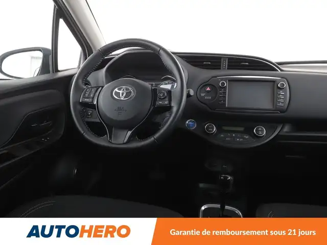 Toyota Yaris view 13