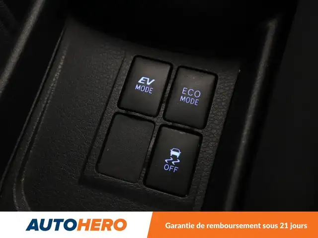 Toyota Yaris view 24