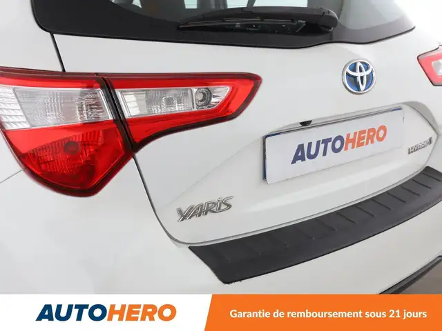 Toyota Yaris view 28