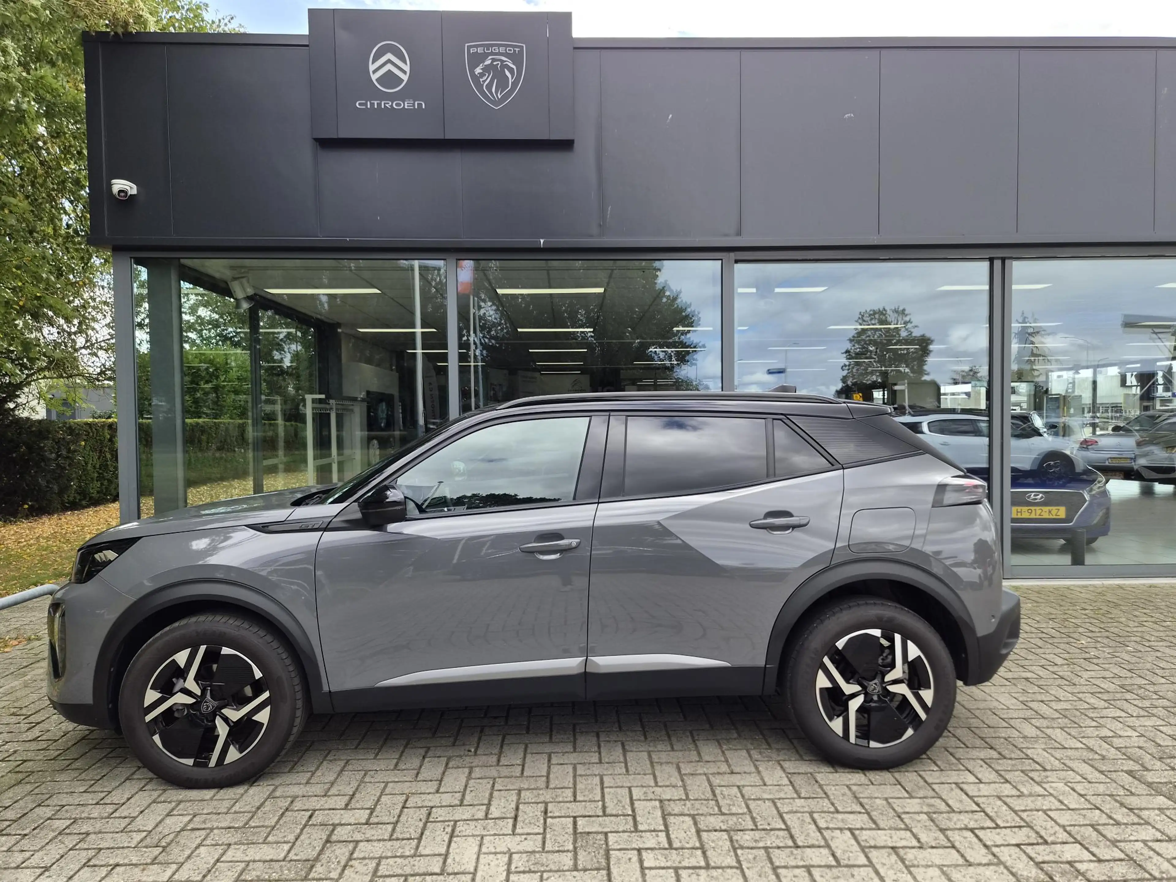 Peugeot 2008 1.2 PureTech 130 GT AUTOMAAT | STOELMASS | ALCANTA — photo 6