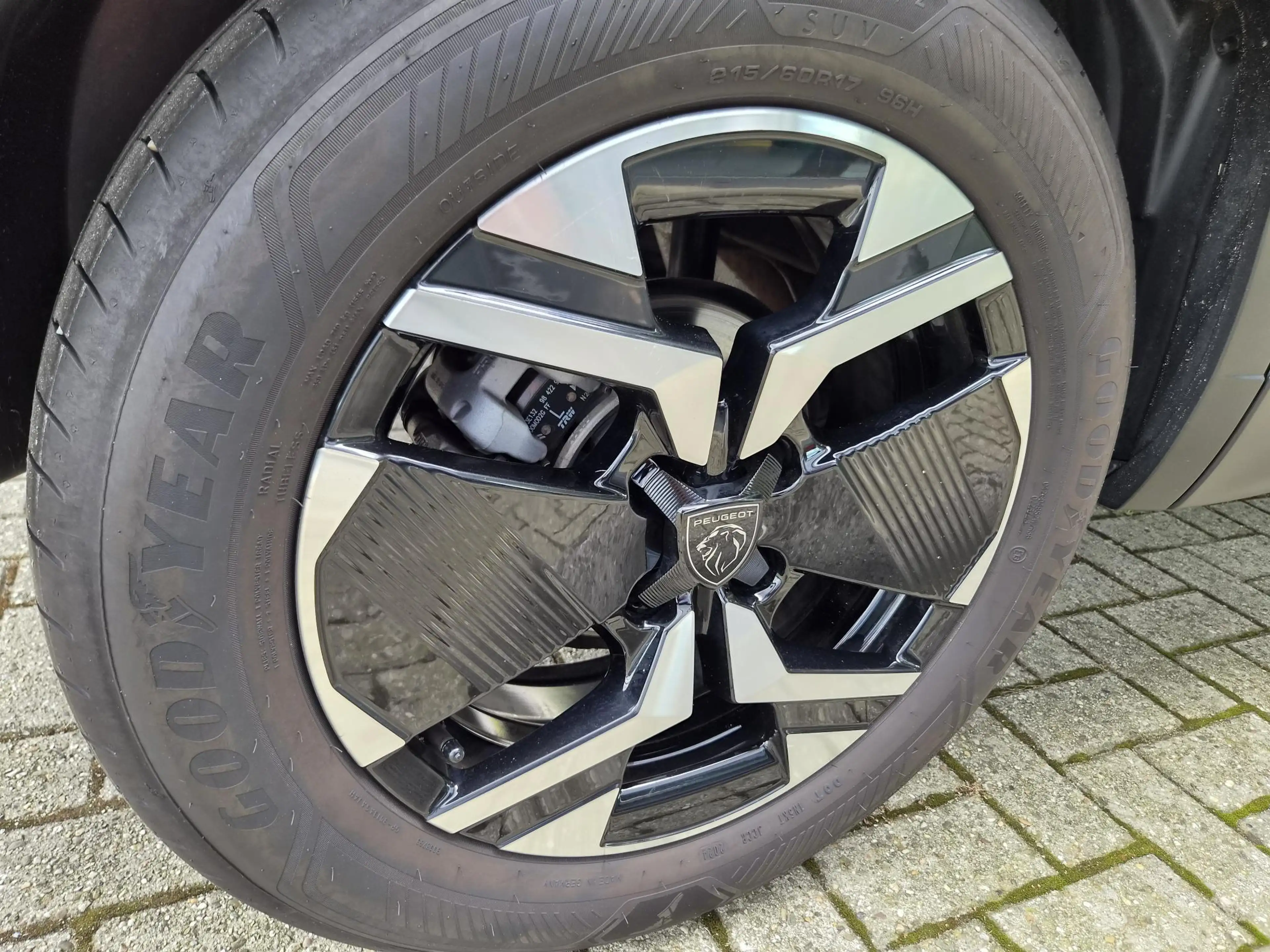 Peugeot 2008 1.2 PureTech 130 GT AUTOMAAT | STOELMASS | ALCANTA — photo 31